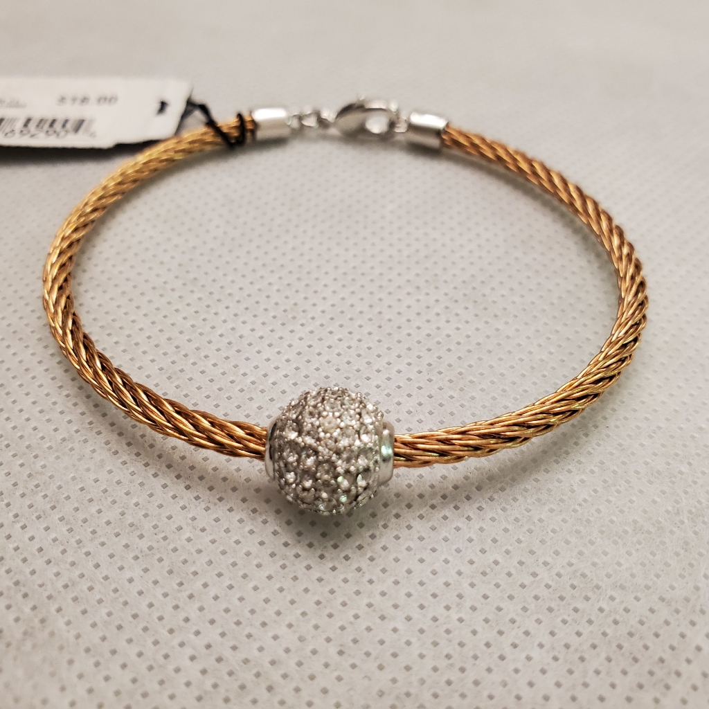 Beautiful Guess Rose Gold Silvertone Bracelet 9$